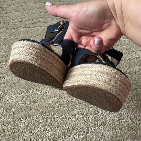 Michael Michael Kors Berkeley Blue Canvas Front Zip Espadrille Wedge Sandals 8M - Picture 10 of 16
